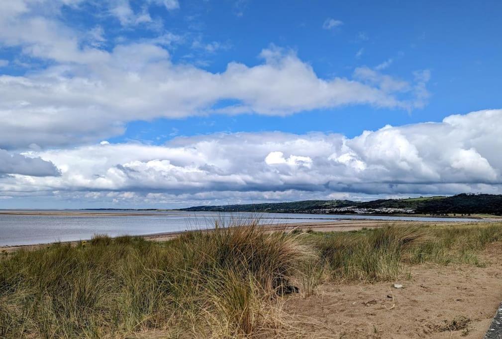 Coastal Retreat In Carmarthenshire Villa Llanelli Buitenkant foto
